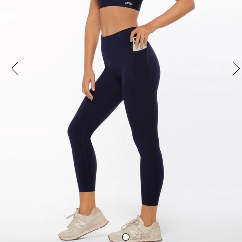 Lorna Jane Amy Phone Tech Leggings Ankle Biter